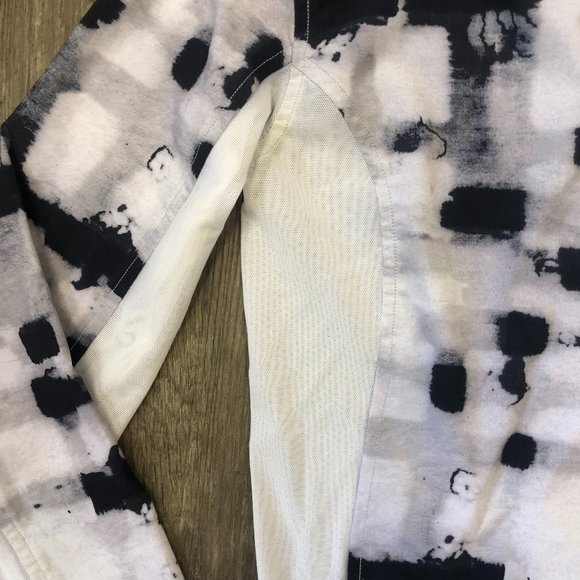 Lululemon Noir Jacket II Ghost Weave White Black  Size 4 - Picture 5 of 6